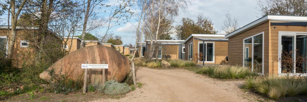 Vakantiepark Fort den Haak Vrouwenpolder Bagian luar foto