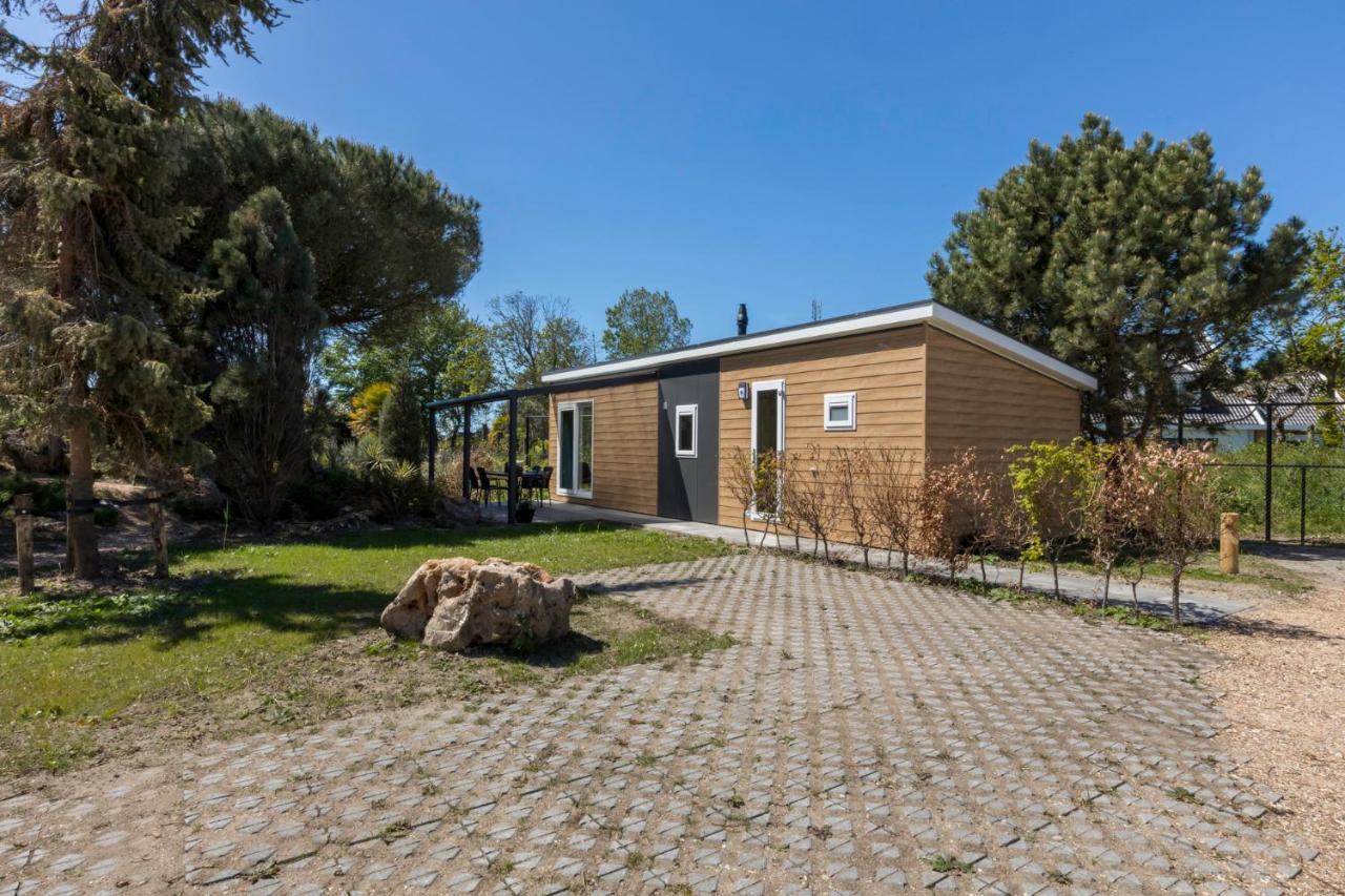 Vakantiepark Fort den Haak Vrouwenpolder Bagian luar foto